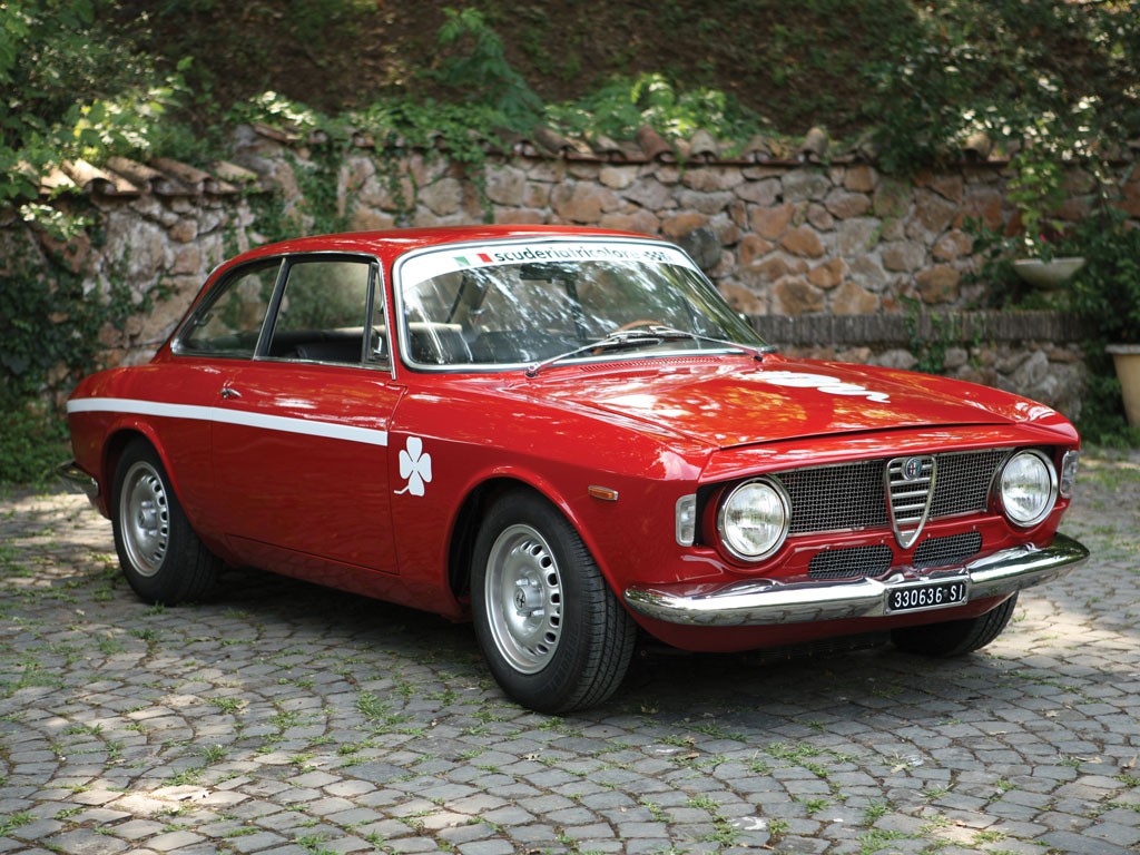 Alfa Romeo Giulia GTA 1300 Junior Stradale