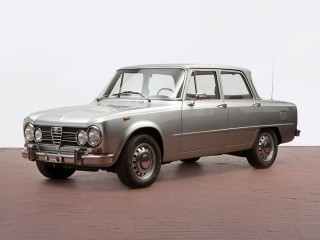 Alfa Romeo Giulia Super 1300 – 1972