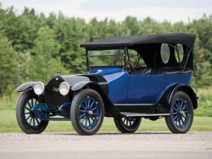 Mitchell Light Six Six-Passenger Touring – 1915