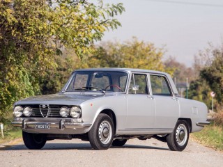 Alfa Romeo 1750 – 1971