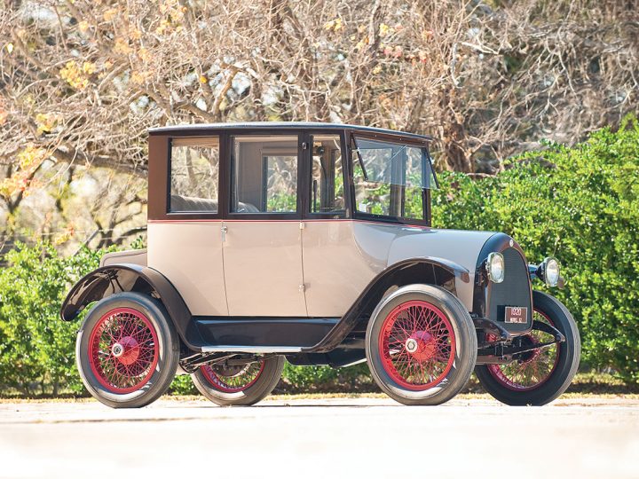 Detroit Electric Brougham - 1920