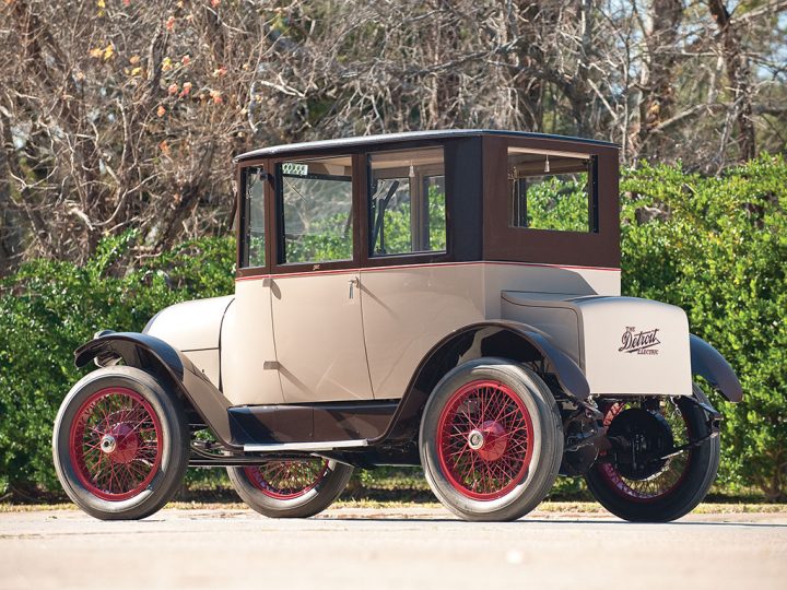 Detroit Electric Brougham - 1920