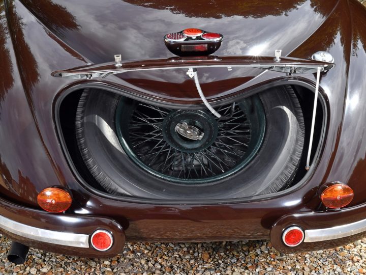 Alfa Romeo 6C 2500 Sport Cabriolet - 1939