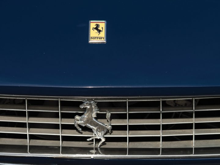 Ferrari 330 GT 2+2 Series II - 1966