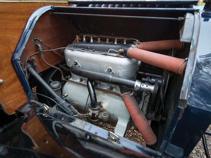 Regal Model T 'Underslung' Touring - 1912 26