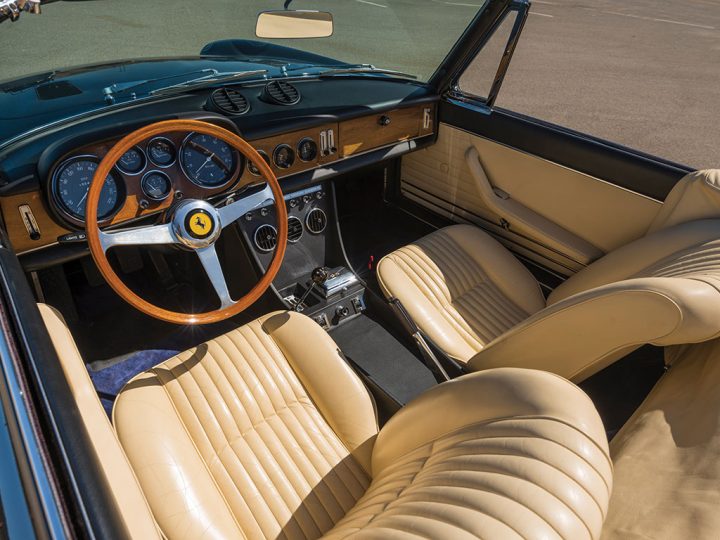 Ferrari 365 GTS - 1969