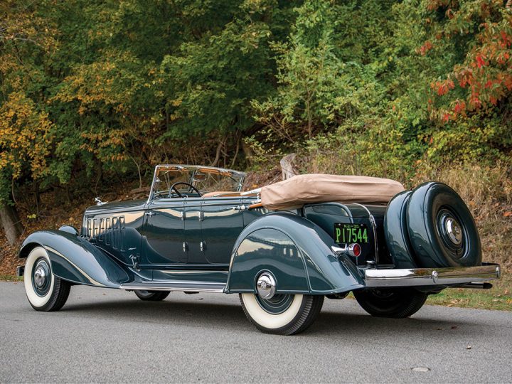 Chrysler CL Imperial Dual-Windshield Phaeton - 1933