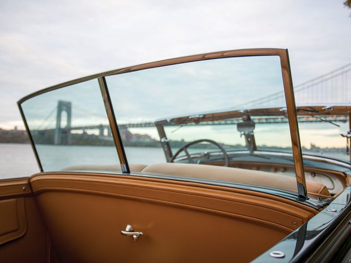 Chrysler CL Imperial Dual-Windshield Phaeton - 1933