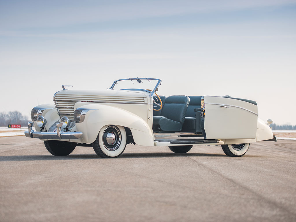 Graham 97 Supercharged Cabriolet - 1938